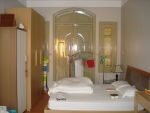 nice-service-apartment-for-rent-in-trieu-viet-vuong-street_2012111495644.jpg